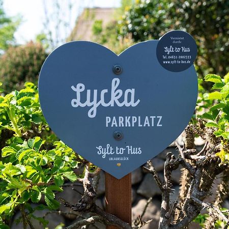 Appartement Lycka Кайтум Екстериор снимка