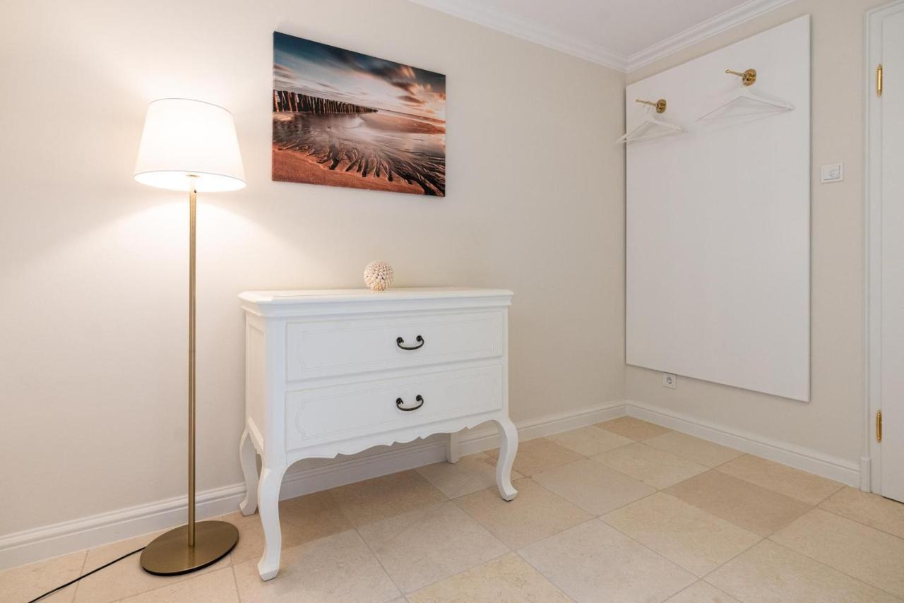 Appartement Lycka Кайтум Екстериор снимка